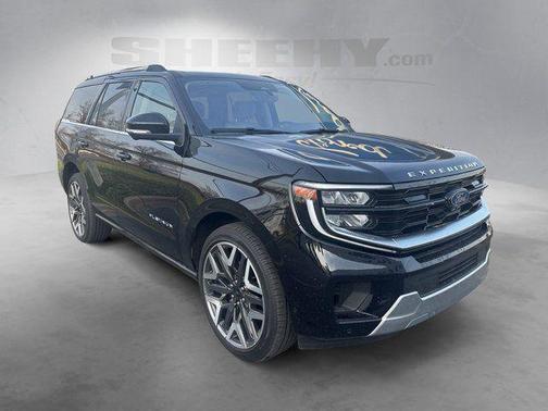 Black Metallic 2025 Ford Expedition Platinum