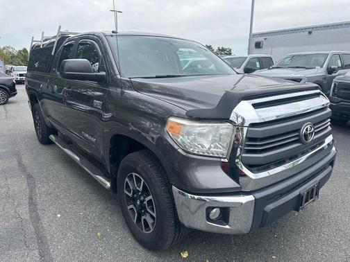 2015 Toyota Tundra SR5