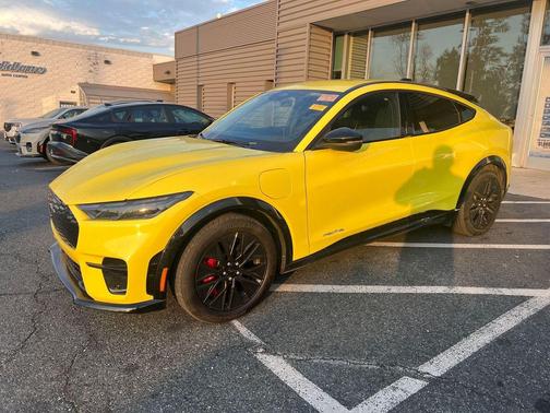 Grabber Yellow 2025 Ford Mustang Mach-E Premium