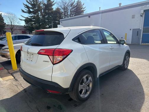 2017 Honda HR-V EX
