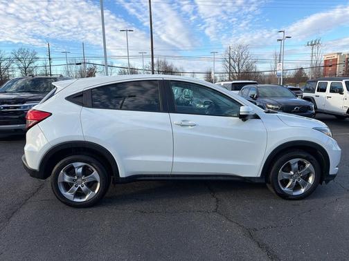 2017 Honda HR-V EX