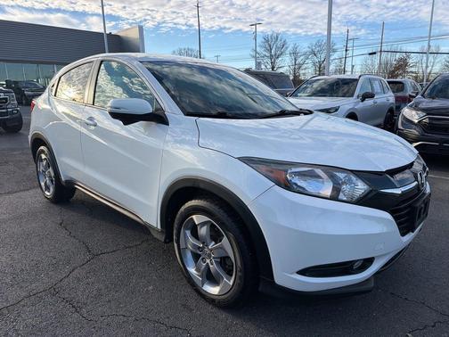 2017 Honda HR-V EX