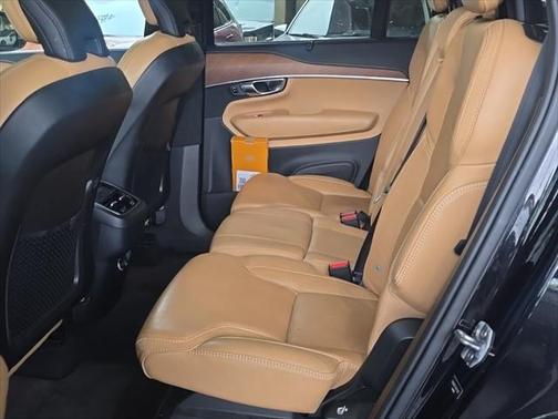 2019 Volvo XC90 T6 Inscription