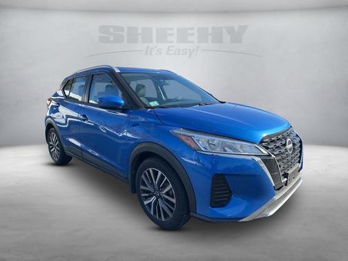2022 Nissan Kicks SV