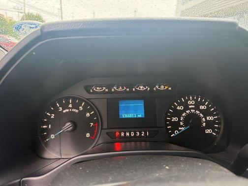 Oxford White 2017 Ford F-150 XL