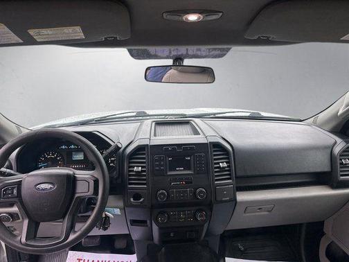 Oxford White 2017 Ford F-150 XL