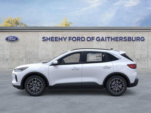 2025 Ford Escape PHEV SE