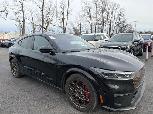 2025 Ford Mustang Mach-E GT