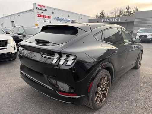 2025 Ford Mustang Mach-E GT