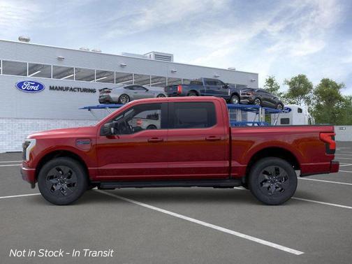 2025 Ford F-150 Lightning Flash