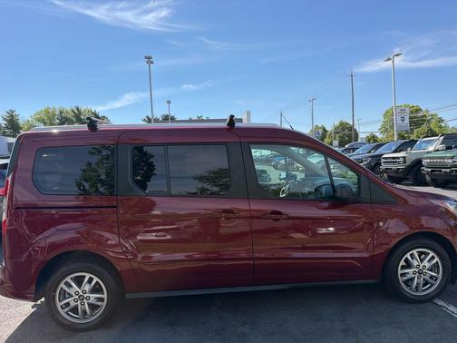 Red 2020 Ford Transit Connect XLT w/Rear Liftgate
