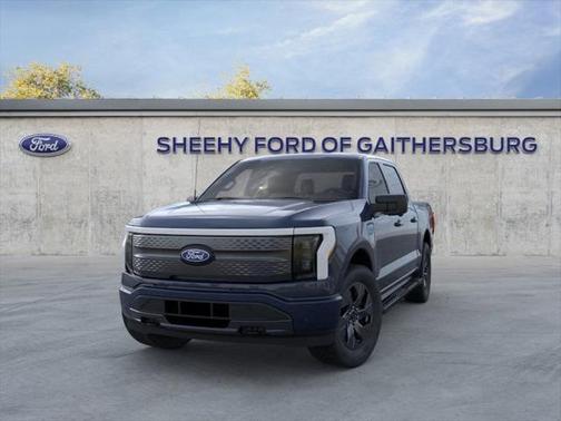 2025 Ford F-150 Lightning Flash