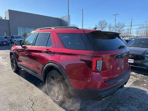 2021 Ford Explorer ST