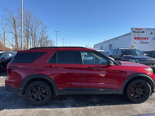 2021 Ford Explorer ST
