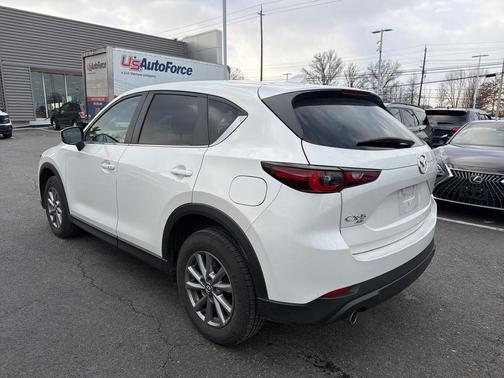 2023 Mazda CX-5 2.5 S Preferred Package