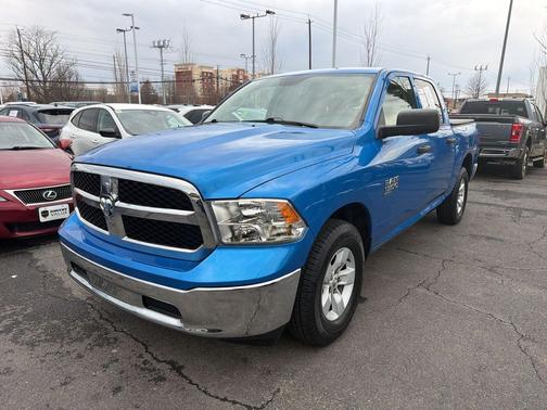 2022 RAM 1500 Classic SLT