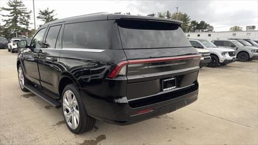 2025 Lincoln Navigator Reserve