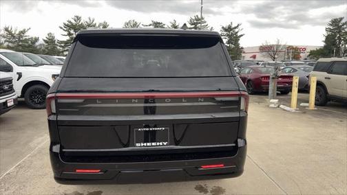 2025 Lincoln Navigator Reserve