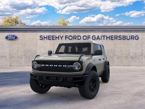 Desert Sand 2026 Ford Bronco Badlands