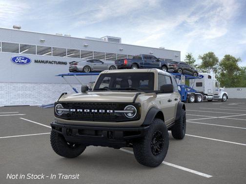 Desert Sand 2026 Ford Bronco Badlands