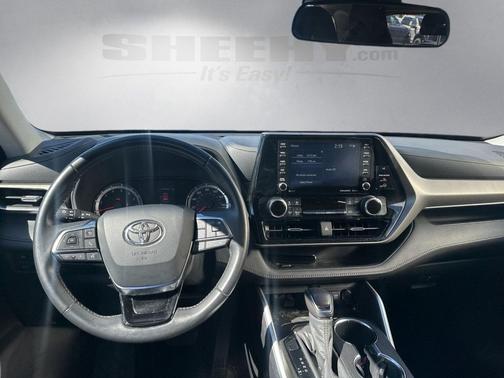 2020 Toyota Highlander L