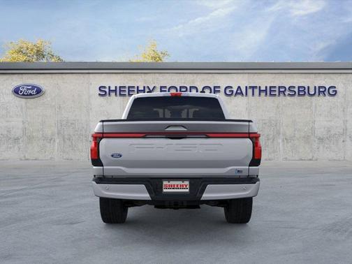2025 Ford F-150 Lightning LARIAT