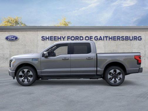 2025 Ford F-150 Lightning Platinum