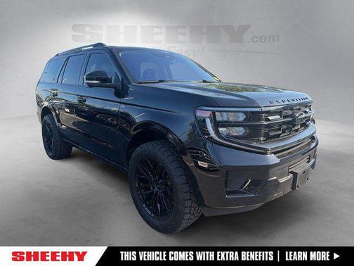 Agate Black Metallic 2025 Ford Expedition Platinum