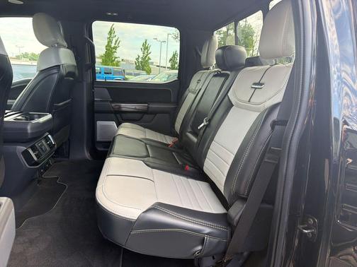 Agate Black Metallic 2024 Ford F-150 Lightning Platinum