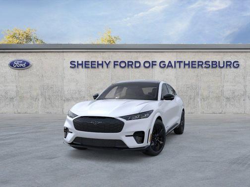 Star White Metallic Tri-Coat 2026 Ford Mustang Mach-E GT