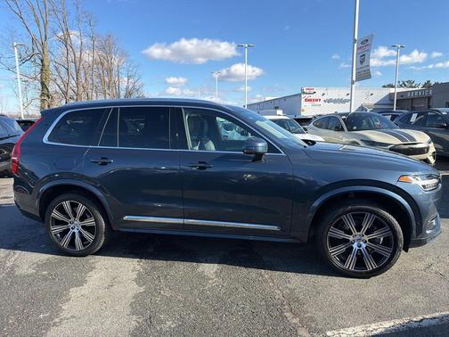 2023 Volvo XC90 B6 Ultimate 6-Seater