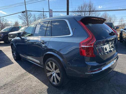 2023 Volvo XC90 B6 Ultimate 6-Seater