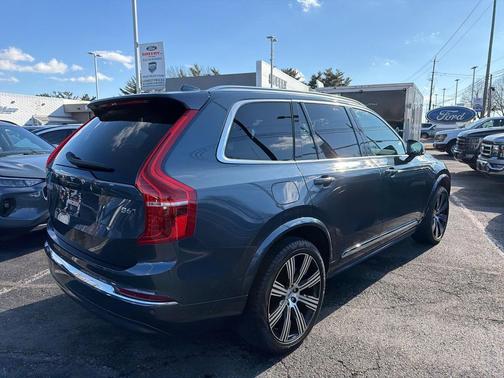 2023 Volvo XC90 B6 Ultimate 6-Seater