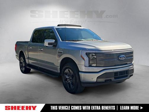 2023 Ford F-150 Lightning LARIAT