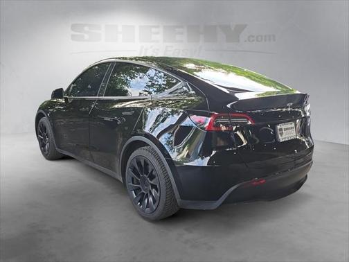 2024 Tesla Model Y Long Range Dual Motor All-Wheel Drive