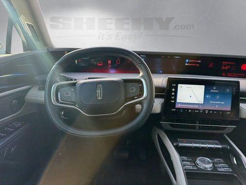 White Platinum Metallic Tri-Coat 2024 Lincoln Nautilus Premiere