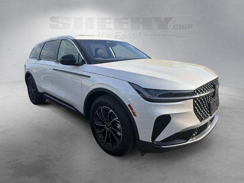 White Platinum Metallic Tri-Coat 2024 Lincoln Nautilus Premiere