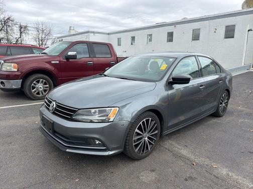 2015 Volkswagen Jetta 1.8T Sport