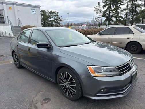 2015 Volkswagen Jetta 1.8T Sport