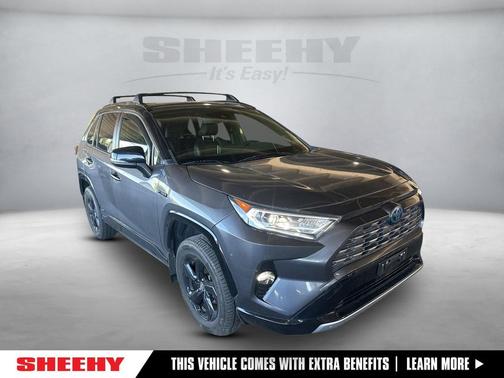 2020 Toyota RAV4 Hybrid SE