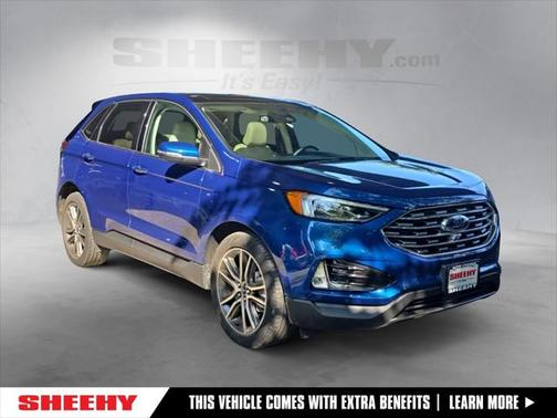 2022 Ford Edge Titanium