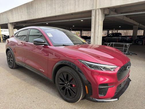 2025 Ford Mustang Mach-E Premium