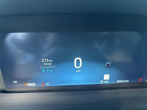 2023 Ford F-150 Lightning LARIAT