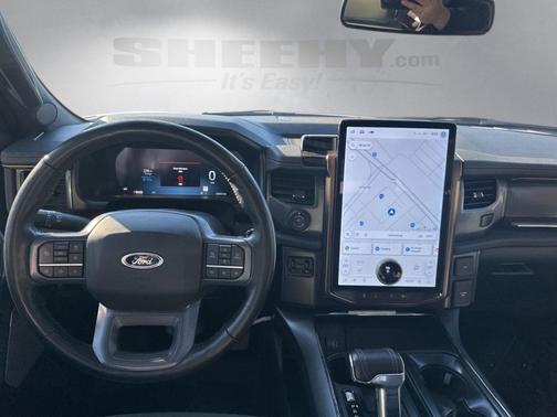2023 Ford F-150 Lightning LARIAT