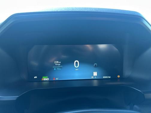 2023 Ford F-150 Lightning LARIAT