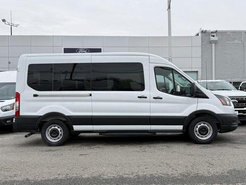 Oxford White 2026 Ford Transit-350 XL