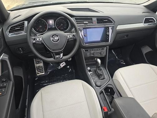 2021 Volkswagen Tiguan 2.0T SE R-Line Black 4MOTION