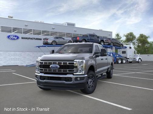 2025 Ford F-350 XLT
