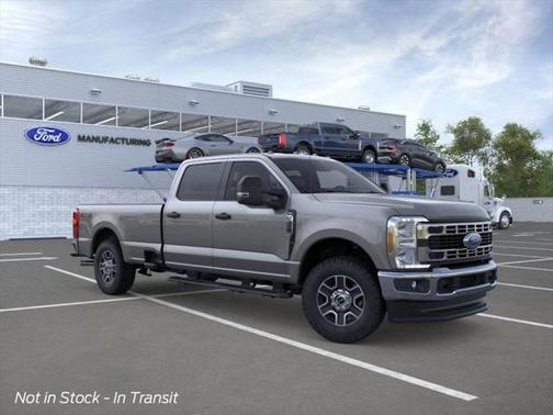 2025 Ford F-350 XLT