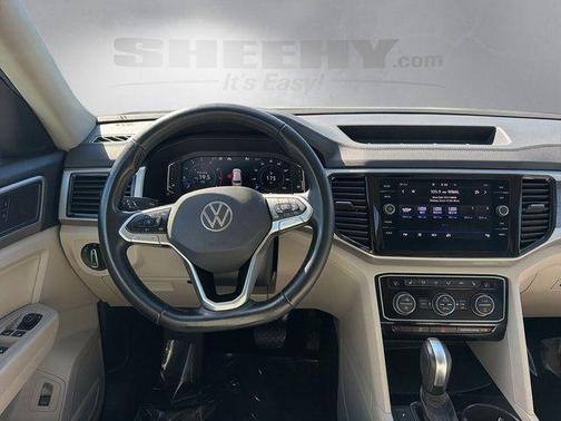 Pure White 2021 Volkswagen Atlas 2.0T SEL